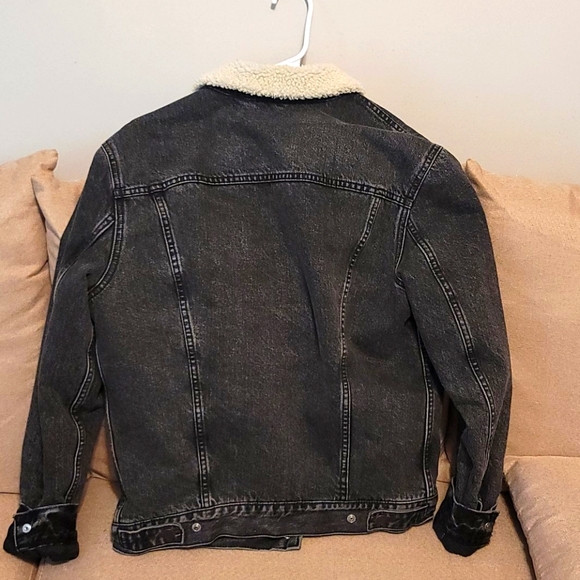 Jean jacket - Picture 3 of 3